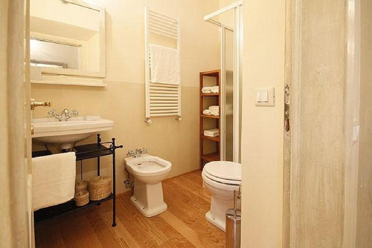 Boboli Frescoes Apartment Florence